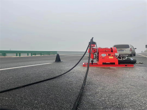 尧都马路路基路面开裂下沉注浆加固灌浆