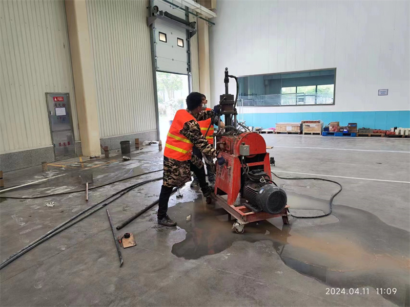 尧都厂房地面下沉塌陷注浆加固施工